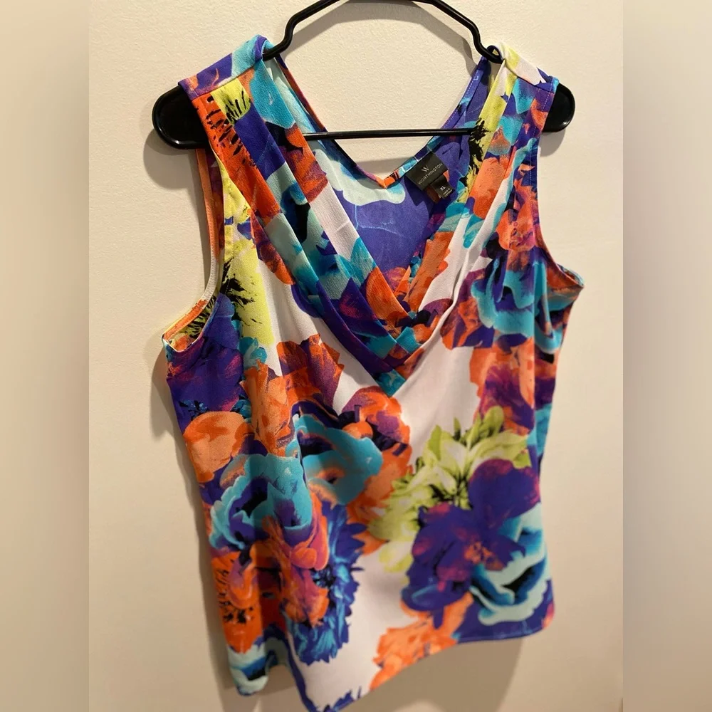 Worthington, Size XL, Floral Print, Sleeveless V-Neck Blouse - Picture 3 of 8